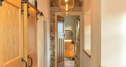 Bramble Cottage, hidden gem in Comber, 20 mins from Belfast