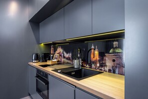 City Apartment | Private kitchenette - RentPlanet - Apartament Prusa (Kraków)