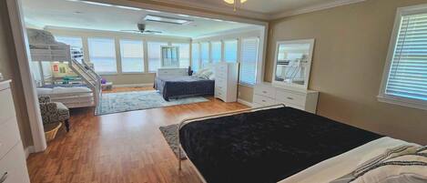 4 Schlafzimmer, WLAN, Bettwäsche