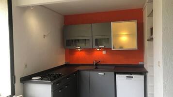 Four, plaque de cuisson, lave-vaisselle