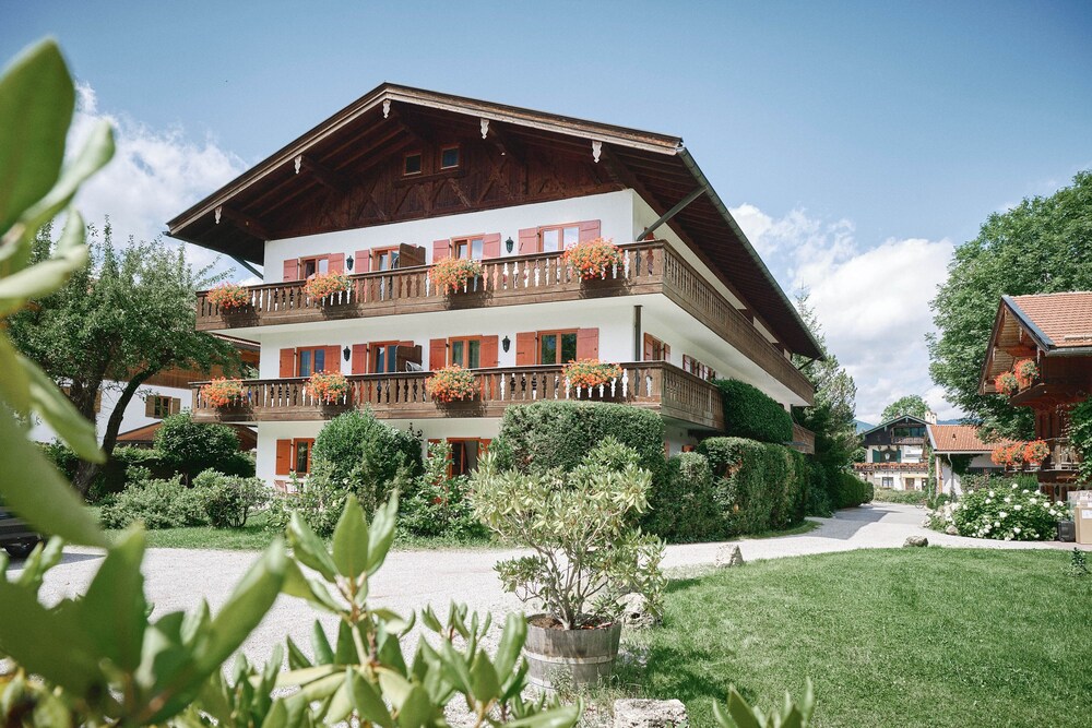 Aparthotel Ledererhof image