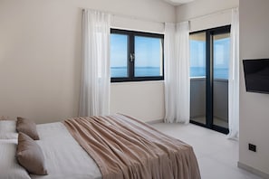 4 quartos, ferros/tábuas de passar roupa, Wi-Fi, roupa de cama