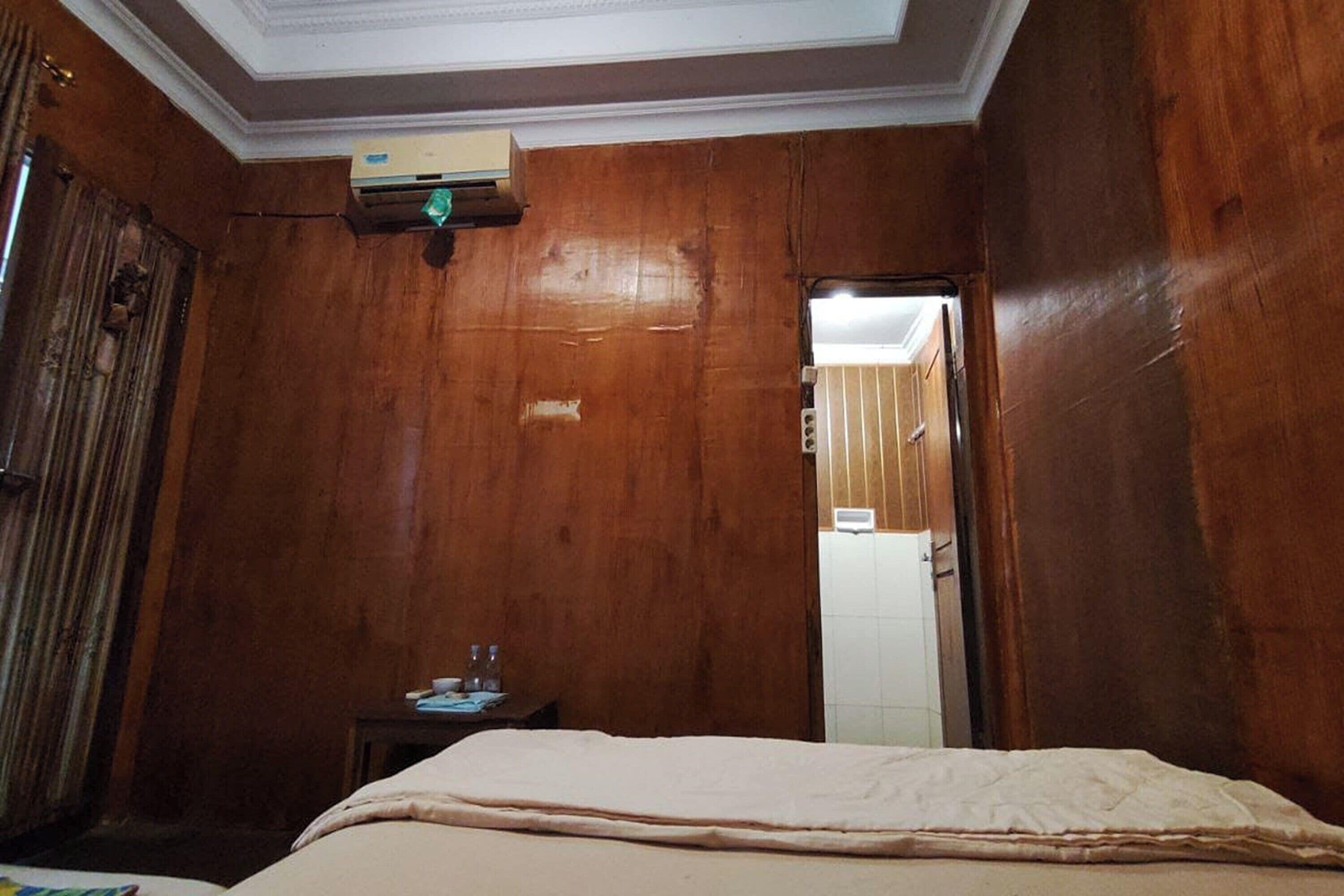 Standard Double Room | Free WiFi, bed sheets