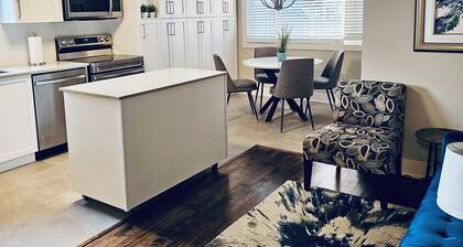 Your Home Away From Home in Ottawa - close to work, schools, hospitals, parks