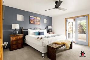 3 bedrooms, desk, iron/ironing board, travel cot