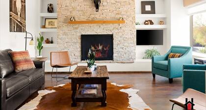 Desert Escape|Fire Pit & Mountain Stargaze Evening