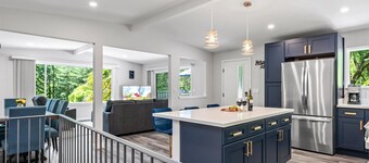 Cosmo Retreat-FUN, Contemporary & Stylish Retreat! Bocce/HtTb/Pup/3for2