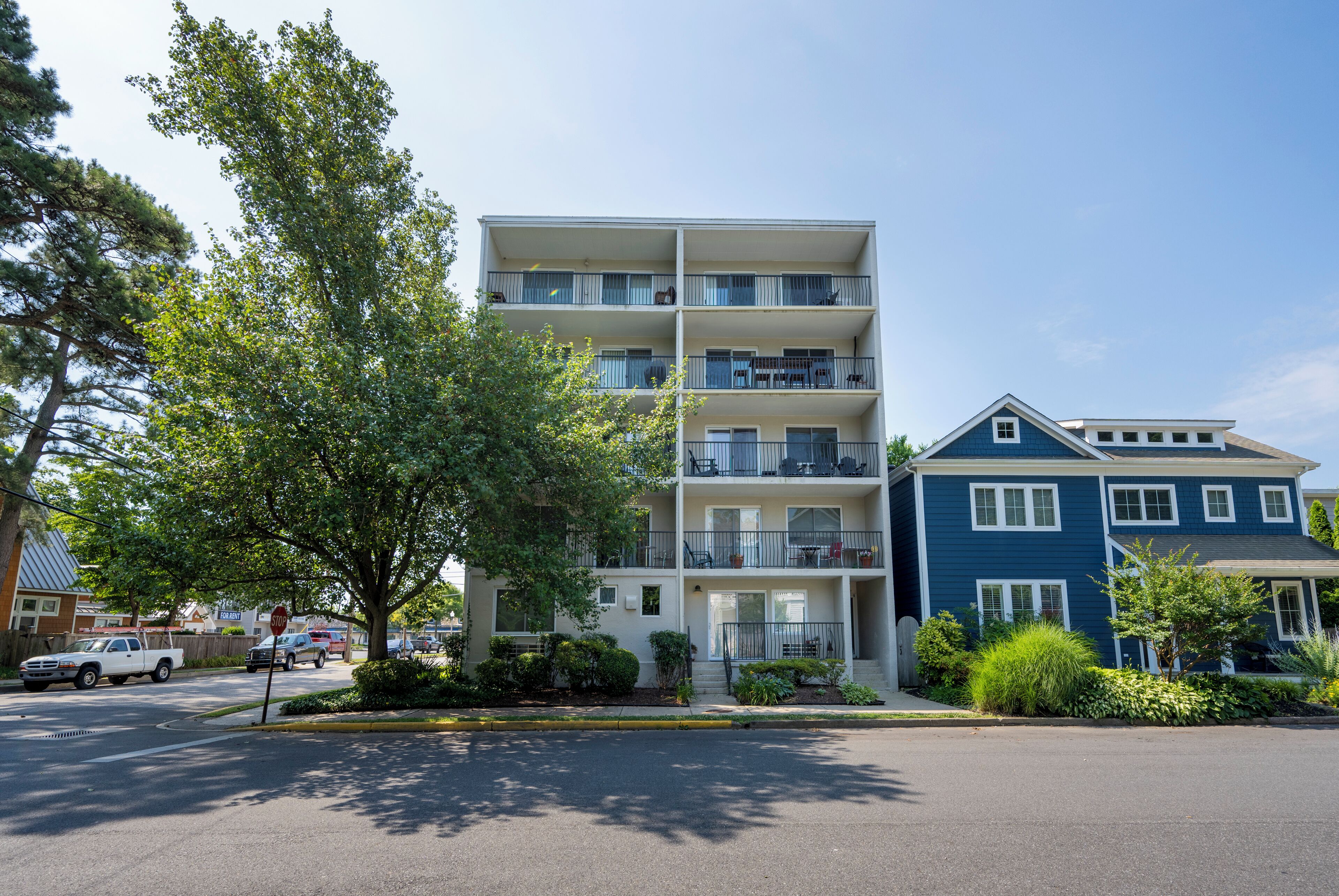 WALK EVERYWHERE-REHOBOTH! BEACH, EATERIES, SHOPPING! Mini-weeks! 84 Sussex St
