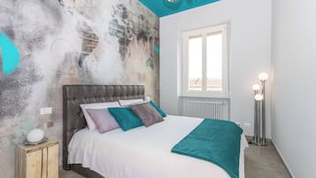 1 habitación, tabla de planchar con plancha, wifi gratis y ropa de cama