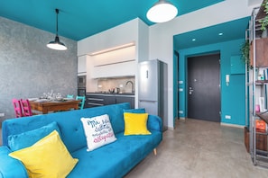 Apartamento | Sala de estar | TV 35 polegadas com canais digitais