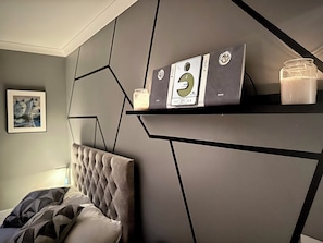 2 habitaciones, tabla de planchar con plancha y wifi gratis