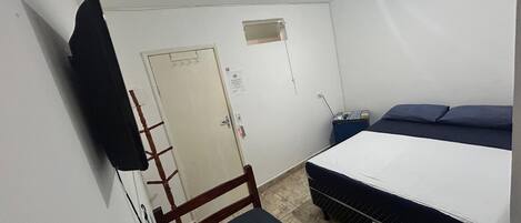 1 室のベッドルーム、WiFi、ベッドシーツ
