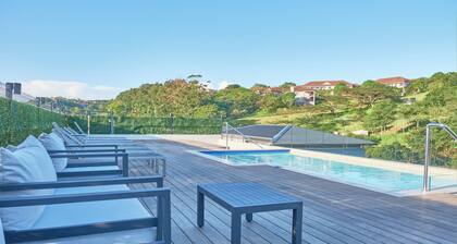 Modern 2BR Apartment with Pool and Gas Braai