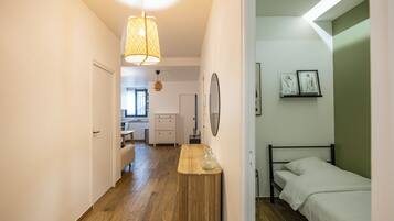 4 chambres, fer et planche Ă repasser, Wi-Fi, draps fournis