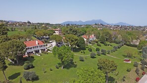 Exterior - Il Melagrano A6 by Wonderful Italy (Padenghe sul Garda)