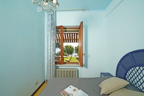 1 camera, ferro/asse da stiro, Wi-Fi gratuito, lenzuola
