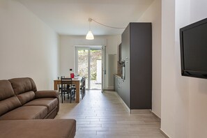 TV - Terrace Flat in S. Margherita by Wonderful Italy (Santa Margherita Ligure)