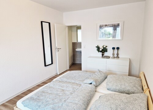 Weser Pension - Twin room with private bathroom no. 4