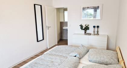 Weser Pension - Twin room with private bathroom no. 4