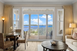 Smart TV - FREE Daily Golf! Reflections 506 Amazing Views, Heated Resort Pool & Hot Tub! (Panama City)