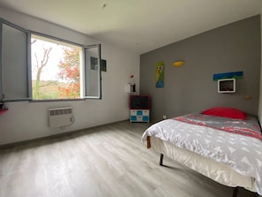 3 bedrooms, bed sheets - Maison au Calme Entre mer et Nature (Breuillet)