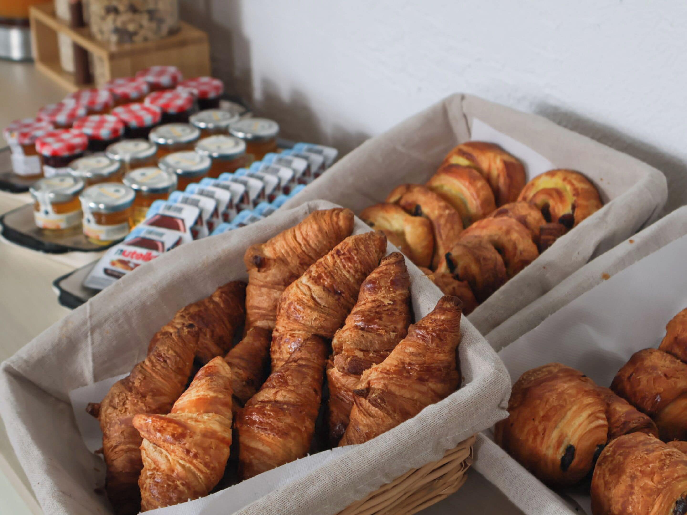 Daily continental breakfast for a fee