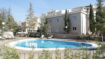 Udendørs pool