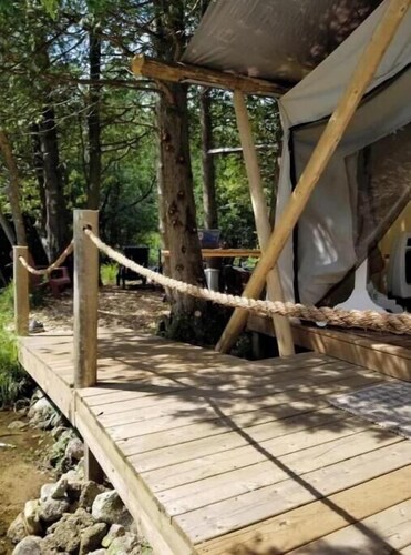 Greyridge Glamping "Paradise Island " Retreat

