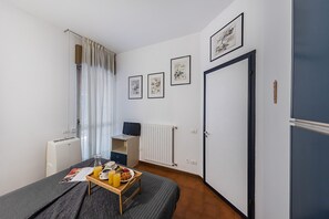 Apartamento | 2 quartos, ferros/tábuas de passar roupa, Wi-Fi de cortesia