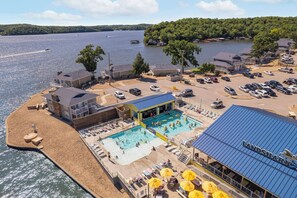 Indoor pool, outdoor pool - Lakeview Cottage home in Tan-Tar-A / Margaritaville Resort in Osage Beach. (Osage Beach)