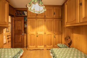 3 Schlafzimmer, kostenloses WLAN, Bettwäsche