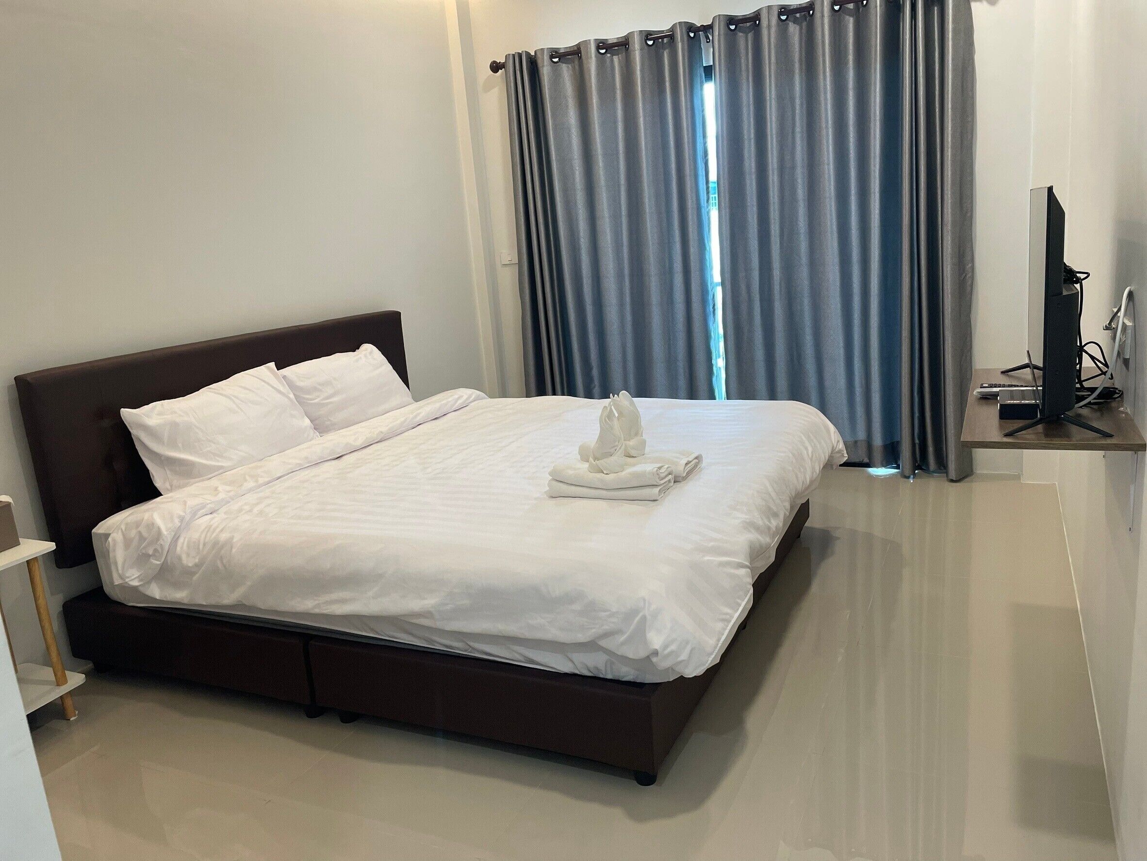 Deluxe Room | Free WiFi, bed sheets