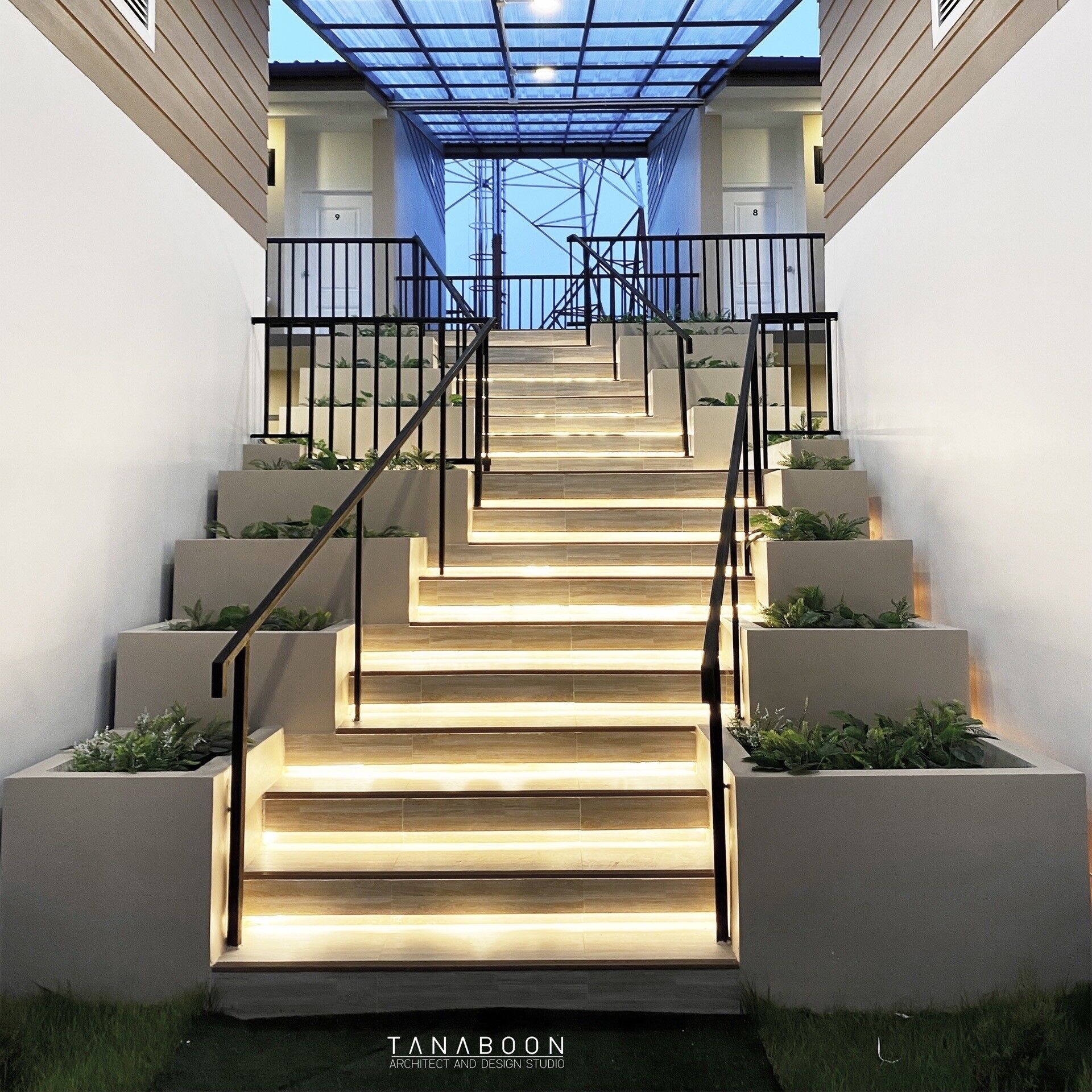 Standard Twin Room, Courtyard View | Living area | 45-inch flat-screen TV with cable channels