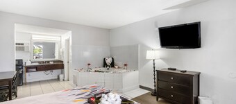 Budgetel Inn and Suite
