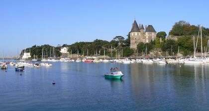 Family house 400m from the sea for 8, Pornic