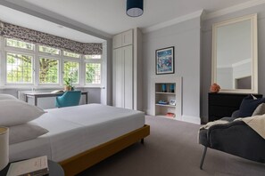 5 dormitorios, tabla de planchar con plancha, wifi gratis y ropa de cama