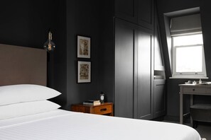 5 chambres, fer et planche à repasser, Wi-Fi gratuit, draps fournis