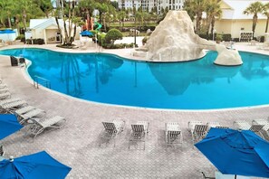 Piscine extérieure, piscine chauffée