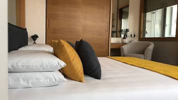 1 bedroom, WiFi, bed sheets