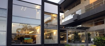 Pearl Residences - Akoya Pearl Residence