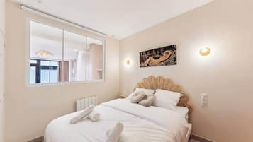 2 Schlafzimmer, Bügeleisen/Bügelbrett, WLAN, Bettwäsche