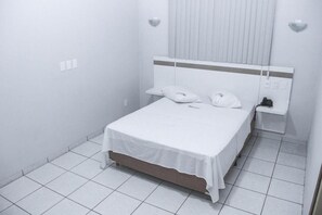 Standard Double Room | Bathroom - Delta Hotel (Rondonopolis)