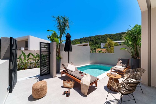 Afesou Suites - Gaia