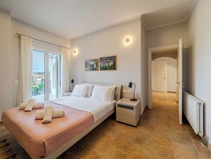 2 chambres, fer et planche à repasser, accès à Internet, literie fournie
