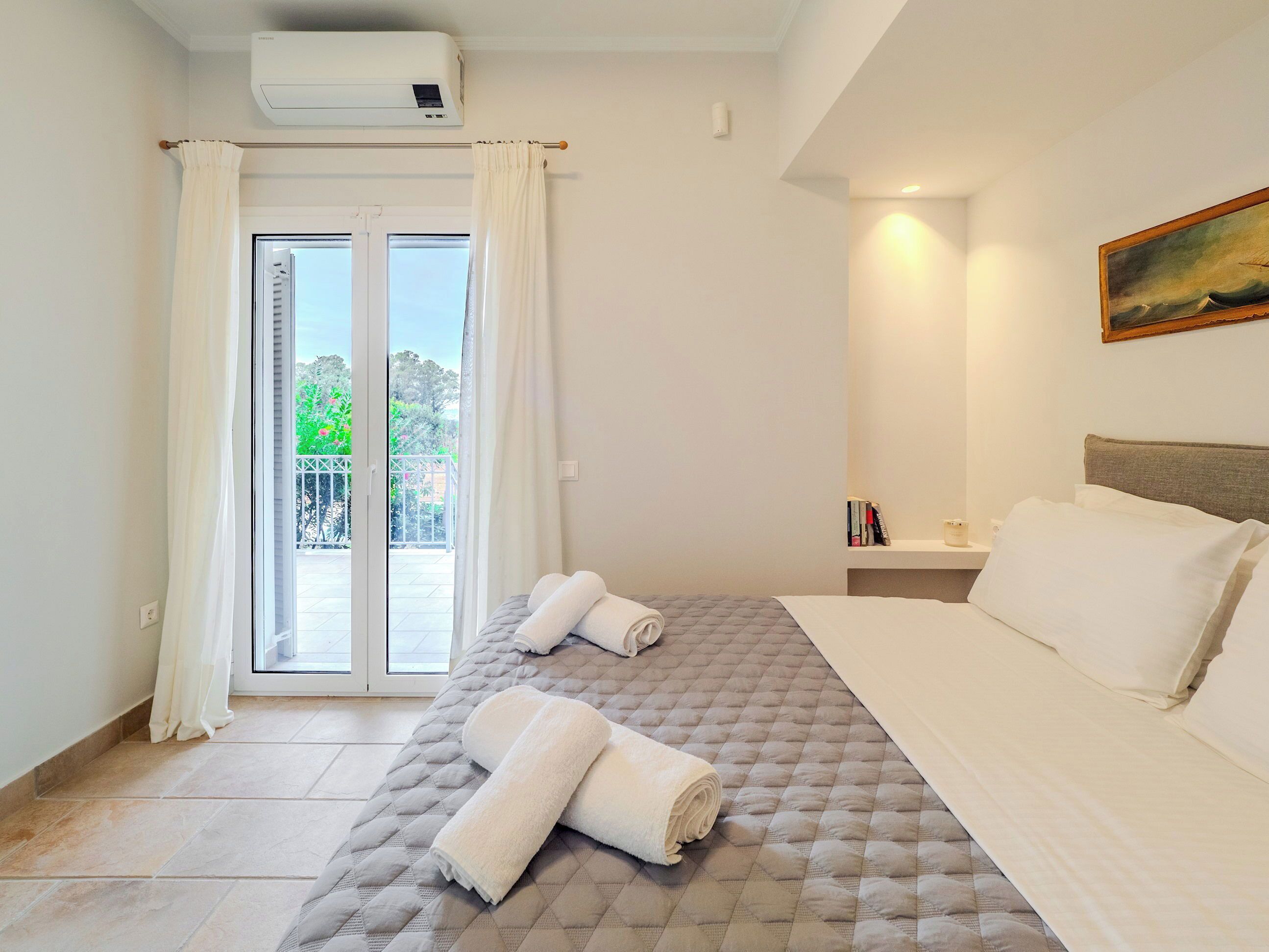 2 chambres, fer et planche à repasser, accès Internet, draps fournis