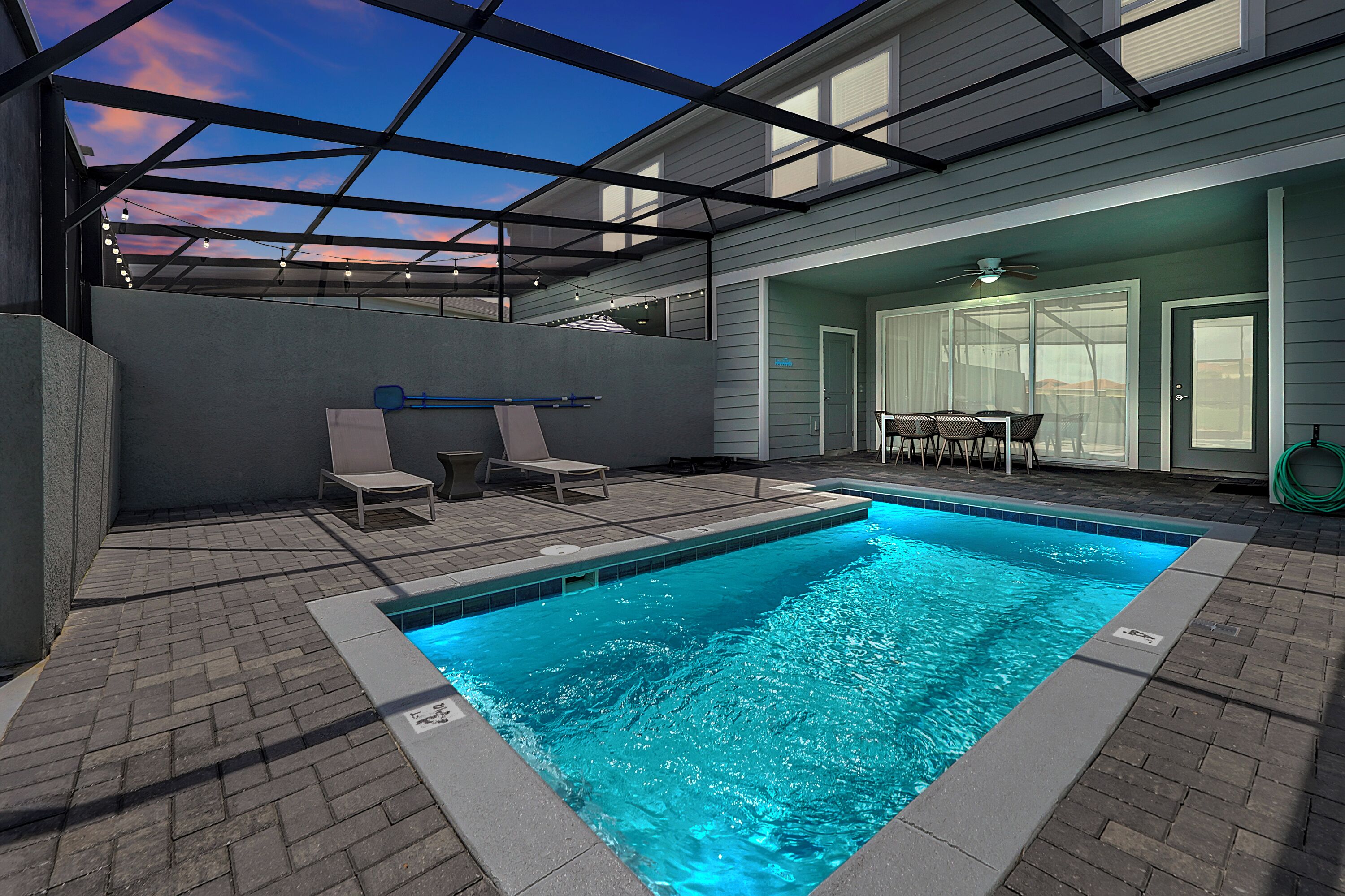 ⛱ Solterra Resort - 5 Bed Lake View Townhome - Private Pool & Deck ✈