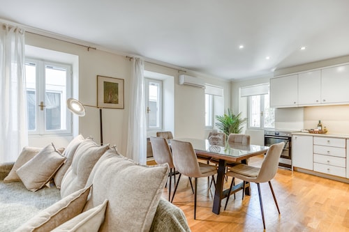 Vista Fortezza - Zwei Schlafzimmer Wohnung, Schläft 4