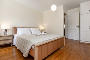 2 sovrum, strykjÀrn/strykbrÀda och sÀngklÀder