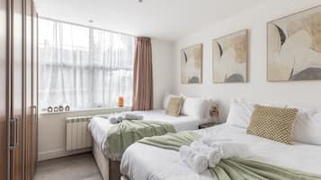 1 bedroom, iron/ironing board, travel cot, WiFi