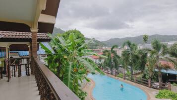 Large Bungalow Pool Access Kitchenette | View from room